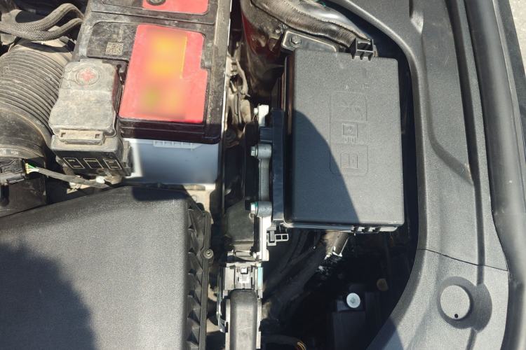 Used Geely Auto Preface 2023 2.0TD Prestige Version Engine Bay Left