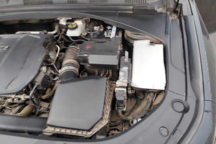 Used Geely Auto Preface 2023 1.5TD Fuyao Version Engine Bay Left
