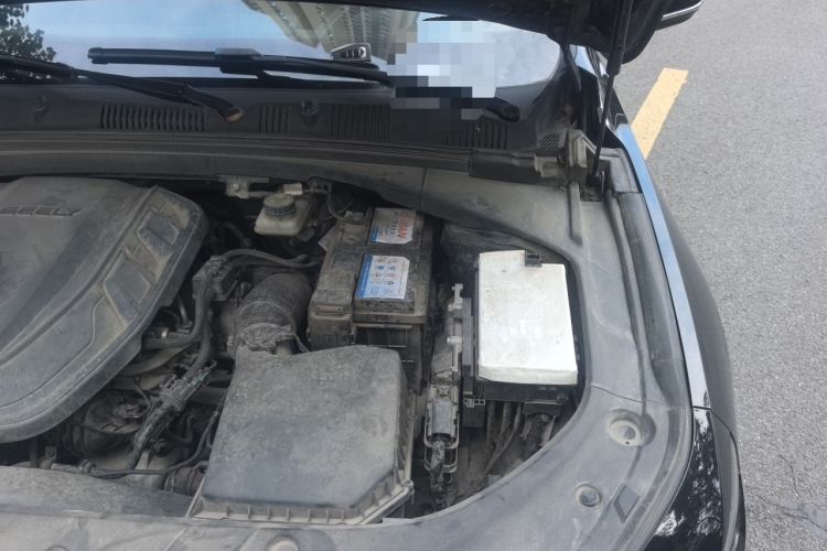 Used Geely Auto Preface 2023 2.0TD Luxury Version Engine Bay Left
