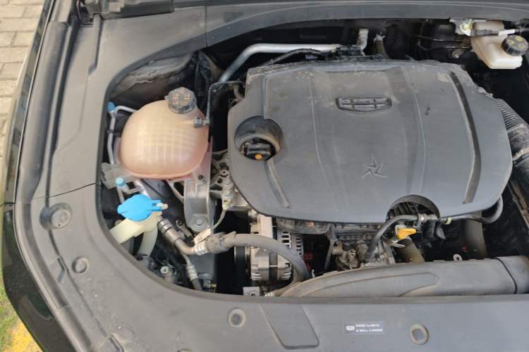 Used Geely Auto Preface 2023 1.5TD Kunlun Edition Engine Bay Right