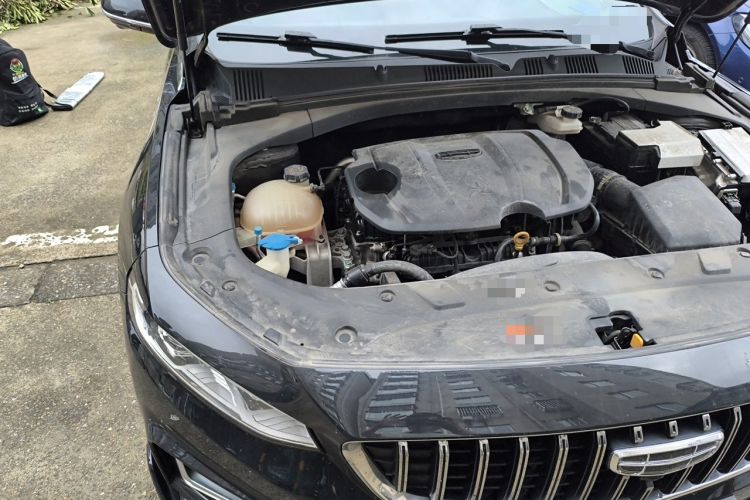 Used Geely Auto Preface 2023 1.5TD Kunlun Edition Engine Bay Right