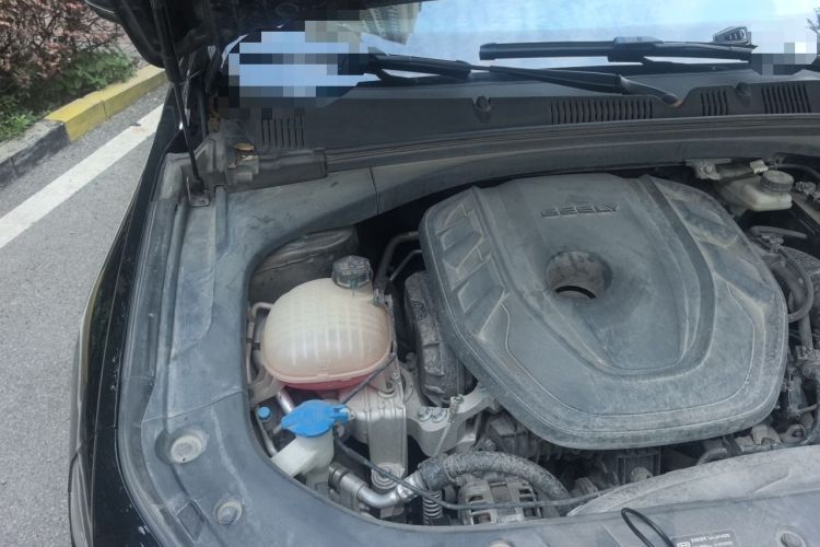Used Geely Auto Preface 2023 2.0TD Luxury Version Engine Bay Right