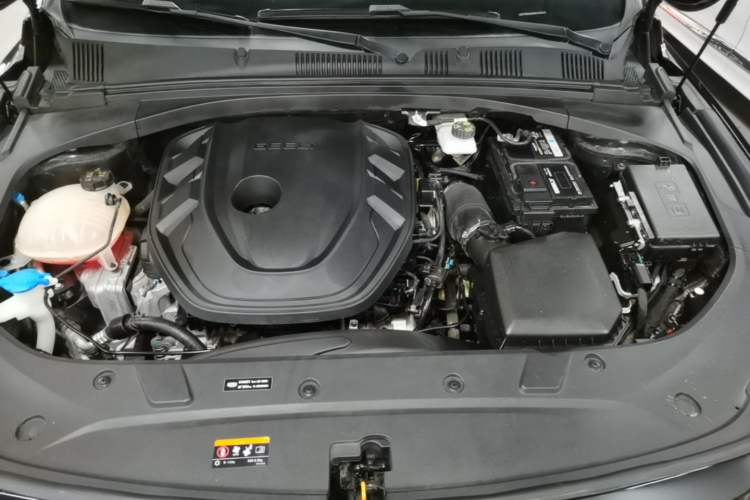 Used Geely Auto Preface 2023 2.0TD Prestige Version Engine Bay