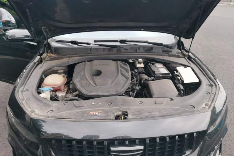 Used Geely Auto Preface 2023 2.0TD Space-Time Edition Engine Bay
