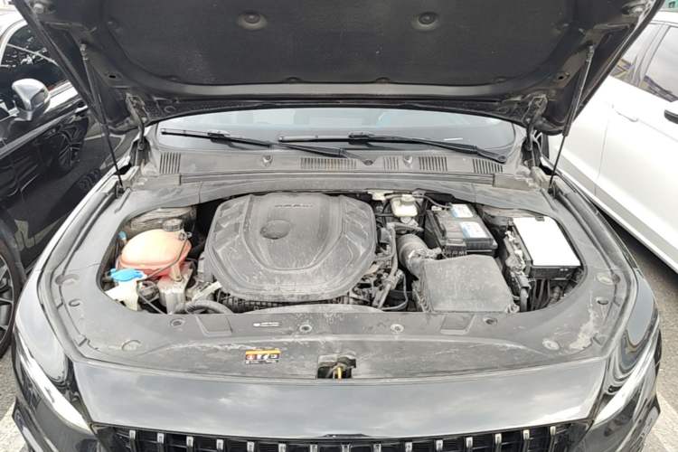 Used Geely Auto Preface 2023 2.0TD Prestige Version Engine Bay
