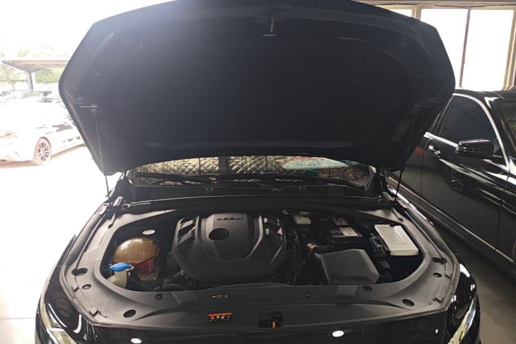 Used Geely Auto Preface 2023 2.0TD Prestige Version Engine Bay