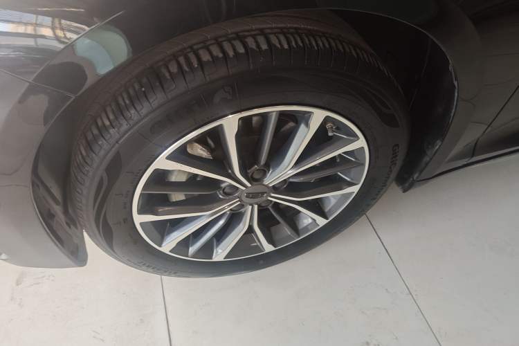 Used Geely Auto Preface 2023 2.0TD Luxury Version Exterior 3