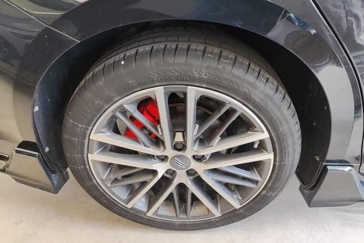 Used Geely Auto Preface 2023 1.5TD Kunlun Edition Exterior 5