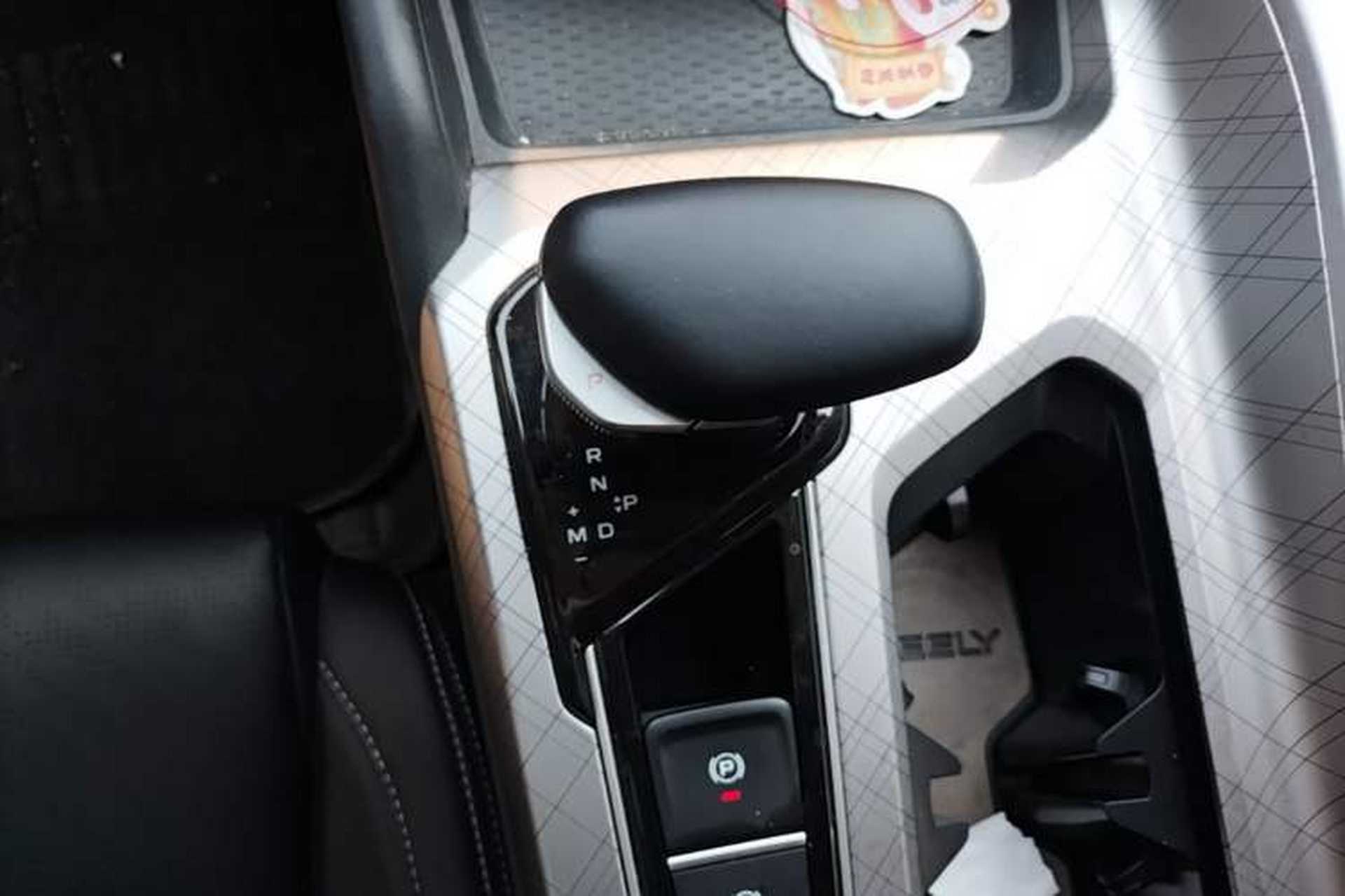 Used Geely Auto Preface 2023 2.0TD Luxury Version Gear Lever