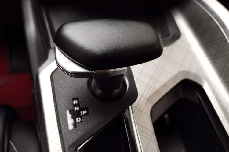 Used Geely Auto Preface 2023 2.0TD Luxury Version Gear Lever