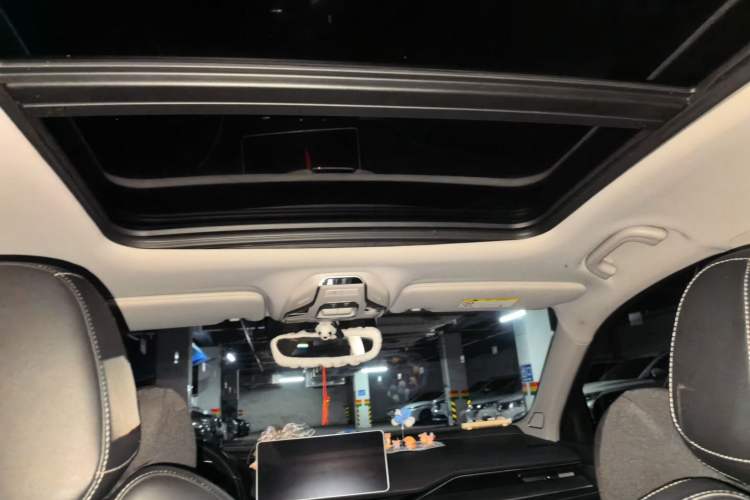Used Geely Auto Preface 2023 2.0TD Luxury Version Headliner