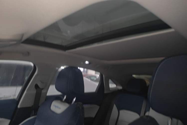 Used Geely Auto Preface 2023 2.0TD Prestige Version Headliner