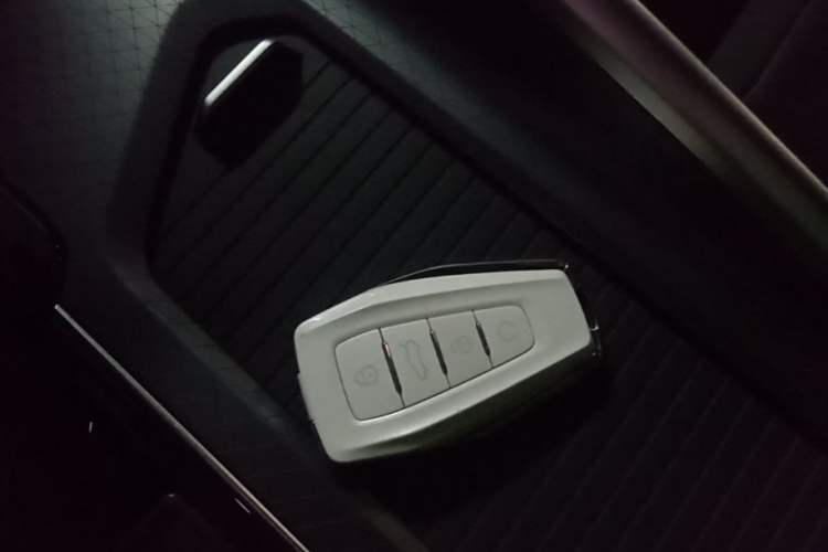 Used Geely Auto Preface 2023 2.0TD Space-Time Edition Interior 1