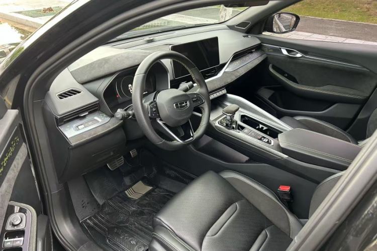 Used Geely Auto Preface 2023 2.0TD Space-Time Edition Interior 11