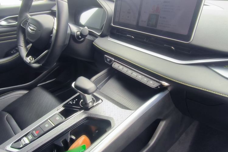 Used Geely Auto Preface 2023 1.5TD Fuyao Version Interior 13