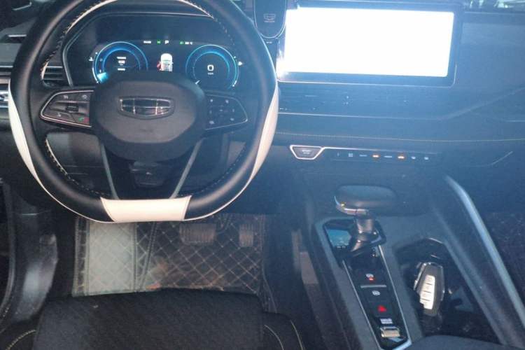 Used Geely Auto Preface 2023 1.5TD Kunlun Edition Interior 3