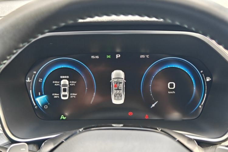 Used Geely Auto Preface 2023 2.0TD "Only This Verdant Green" Edition Interior 4