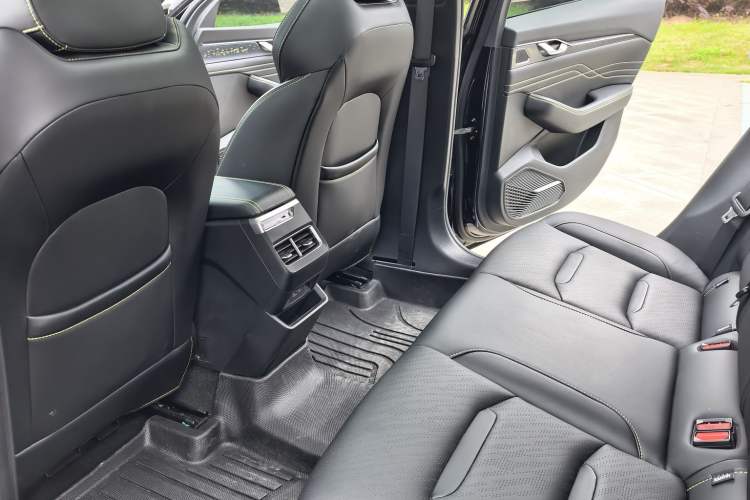 Used Geely Auto Preface 2023 1.5TD Kunlun Edition Interior 4