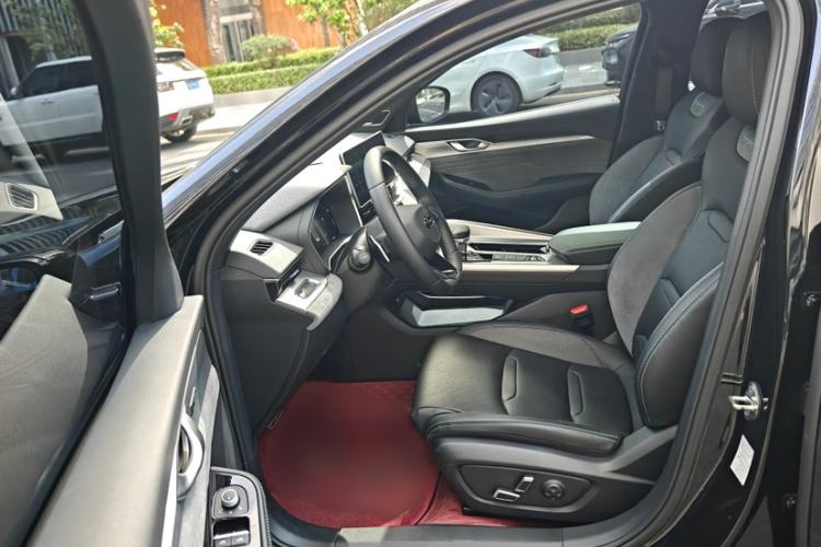 Used Geely Auto Preface 2023 2.0TD "Only This Verdant Green" Edition Interior 6