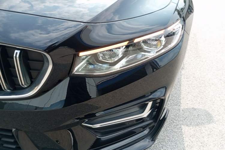 Used Geely Auto Preface 2023 1.5TD Kunlun Edition Left Front Headlight