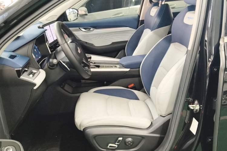 Used Geely Auto Preface 2023 2.0TD Prestige Version Left Front Seat