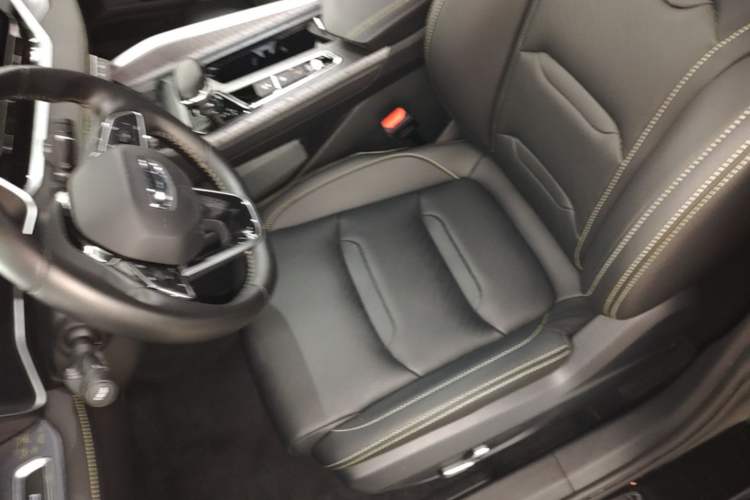 Used Geely Auto Preface 2023 1.5TD Kunlun Edition Left Front Seat