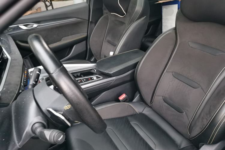 Used Geely Auto Preface 2023 2.0TD Space-Time Edition Left Front Seat