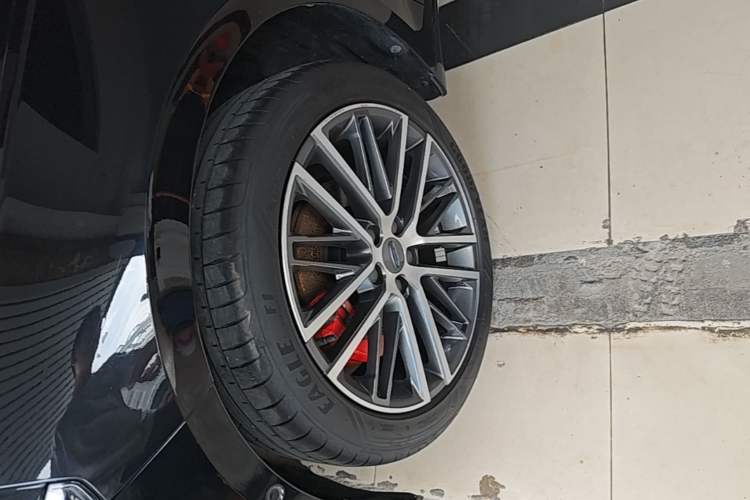 Used Geely Auto Preface 2023 2.0TD Prestige Version Left Front Wheel Hub