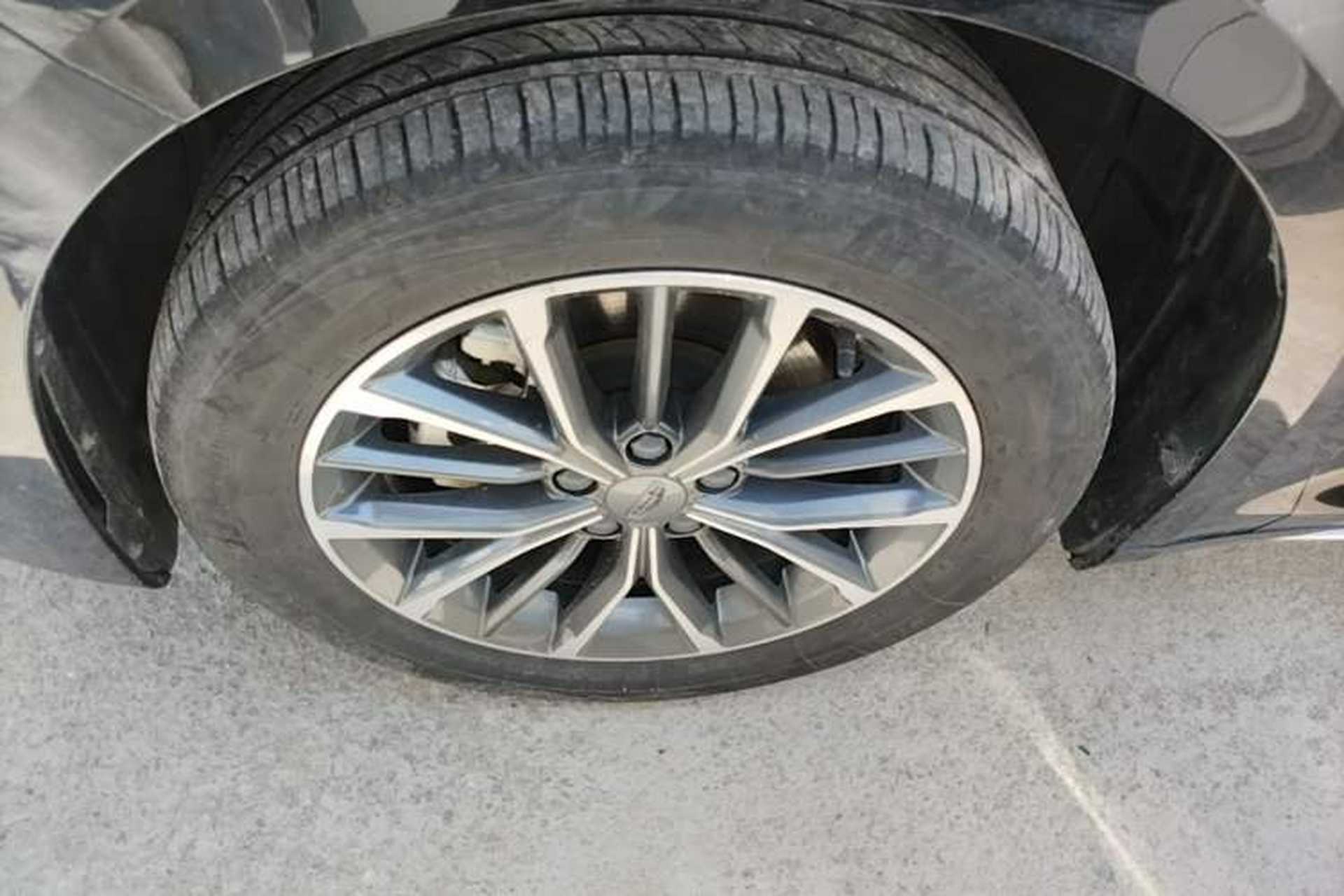 Used Geely Auto Preface 2023 2.0TD Luxury Version Left Front Wheel Hub
