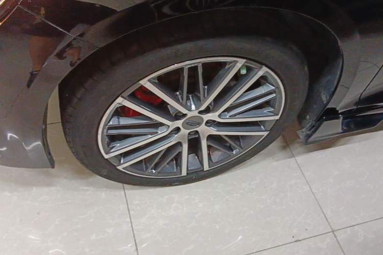 Used Geely Auto Preface 2023 1.5TD Kunlun Edition Left Front Wheel Hub