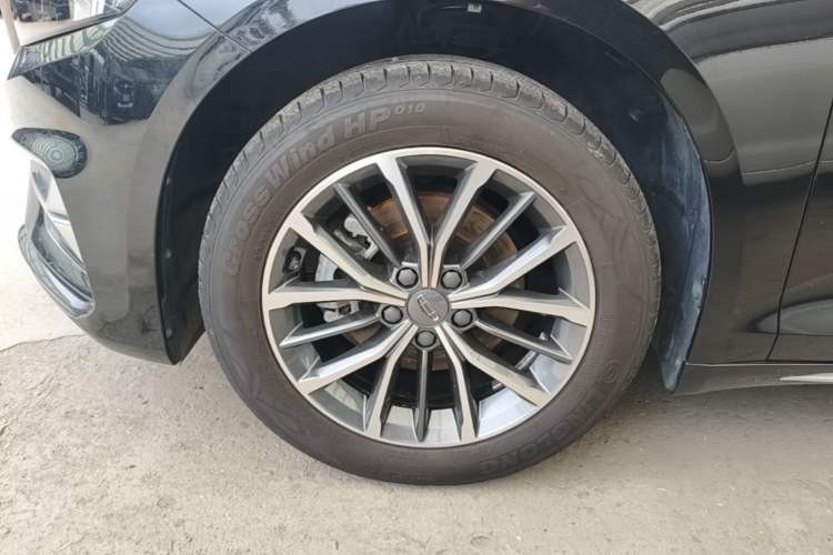 Used Geely Auto Preface 2023 2.0TD Luxury Version Left Front Wheel Hub