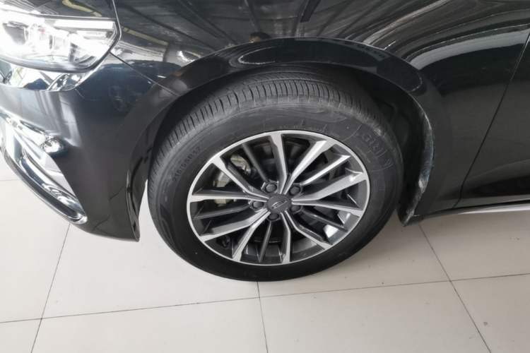 Used Geely Auto Preface 2023 2.0TD Luxury Version Left Front Wheel Hub