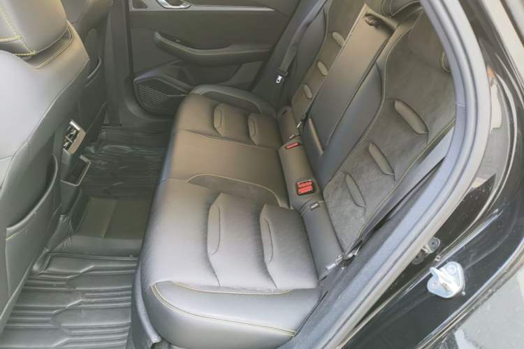 Used Geely Auto Preface 2023 2.0TD Space-Time Edition Left Rear Seat