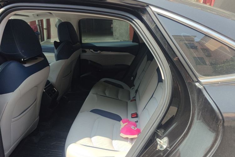 Used Geely Auto Preface 2023 2.0TD Prestige Version Left Rear Seat