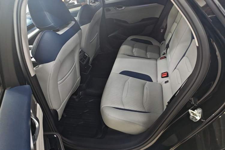Used Geely Auto Preface 2023 2.0TD Prestige Version Left Rear Seat