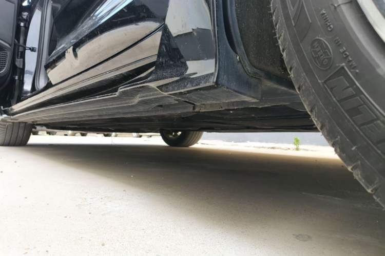 Used Geely Auto Preface 2023 2.0TD Space-Time Edition Left Side Sill