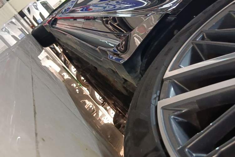 Used Geely Auto Preface 2023 1.5TD Kunlun Edition Left Side Sill