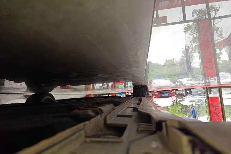 Used Geely Auto Preface 2023 1.5TD Kunlun Edition Left Side Sill