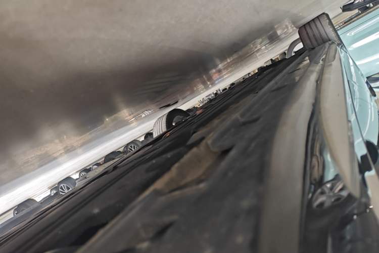 Used Geely Auto Preface 2023 2.0TD Prestige Version Left Side Sill