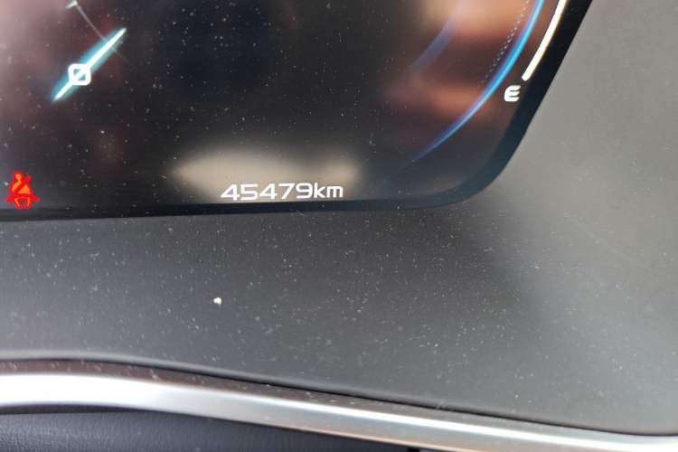 Used Geely Auto Preface 2023 1.5TD Kunlun Edition Odometer Close Up