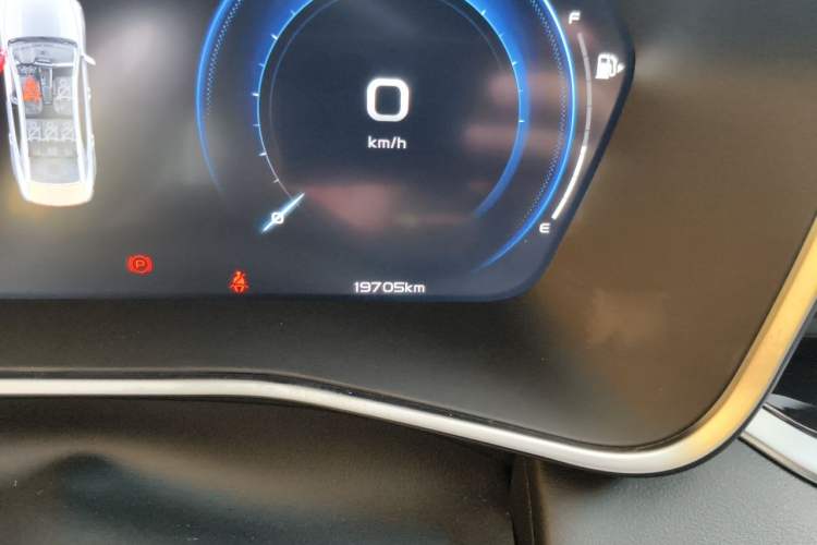 Used Geely Auto Preface 2023 1.5TD Kunlun Edition Odometer Close Up