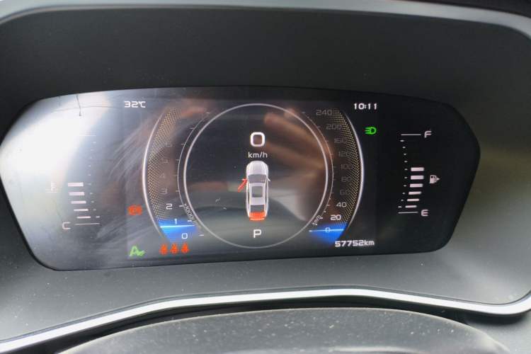 Used Geely Auto Preface 2023 1.5TD Fuyao Version Odometer Close Up