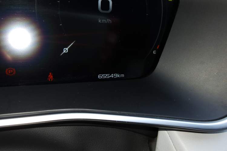 Used Geely Auto Preface 2023 2.0TD Prestige Version Odometer Close Up