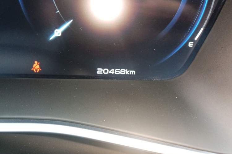 Used Geely Auto Preface 2023 1.5TD Kunlun Edition Odometer Close Up