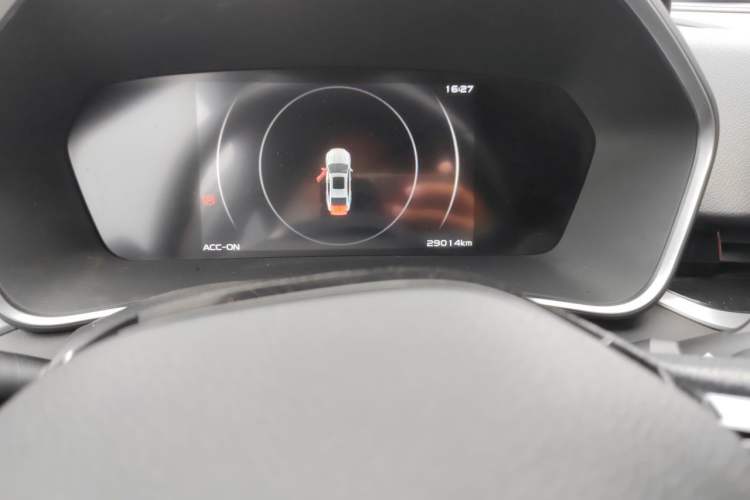 Used Geely Auto Preface 2023 1.5TD Fuyao Version Odometer Close Up