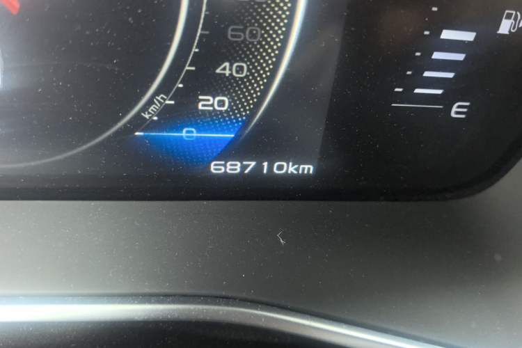 Used Geely Auto Preface 2023 2.0TD Luxury Version Odometer Close Up