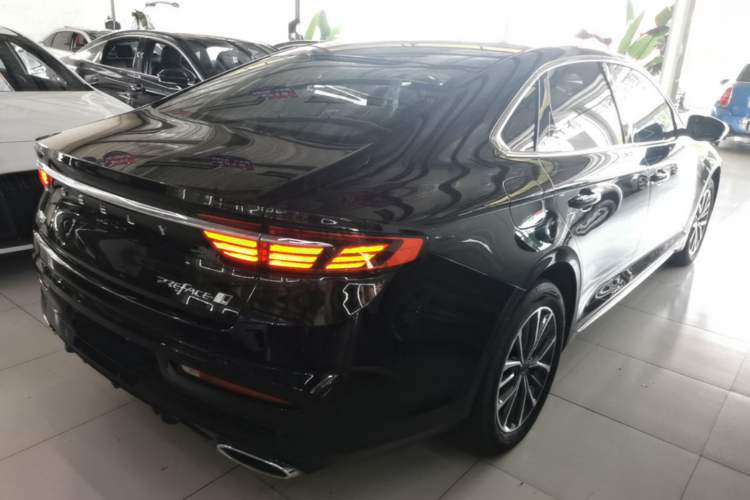 Used Geely Auto Preface 2023 2.0TD Luxury Version Rear Right 45 Deg