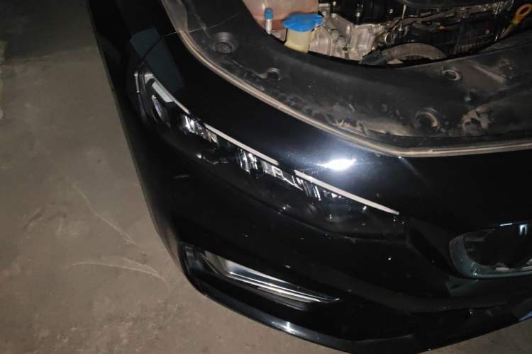 Used Geely Auto Preface 2023 1.5TD Fuyao Version Right Front Headlight
