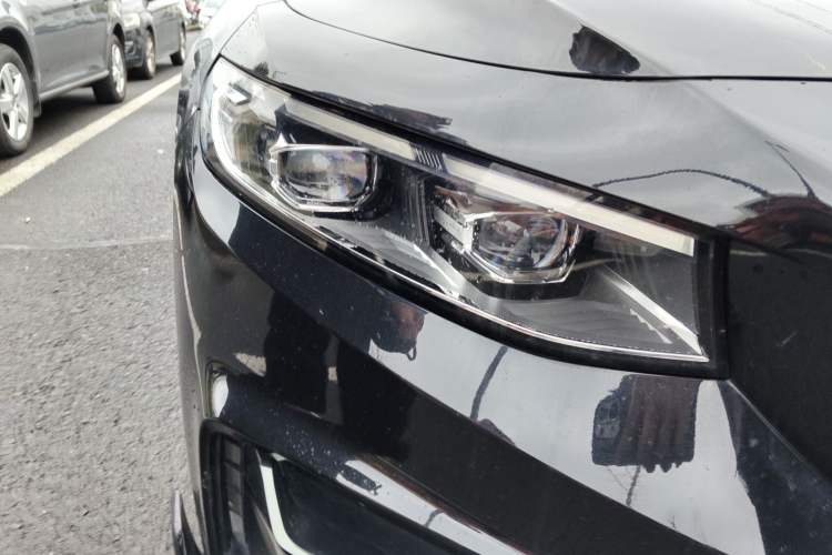 Used Geely Auto Preface 2023 1.5TD Kunlun Edition Right Front Headlight