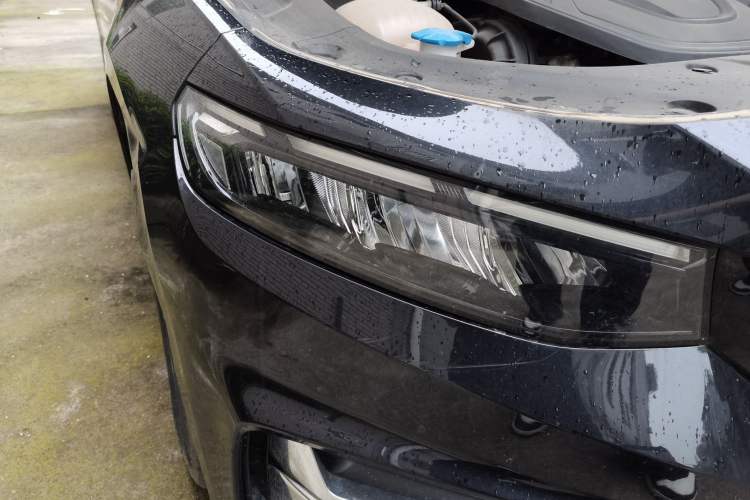 Used Geely Auto Preface 2023 2.0TD Luxury Version Right Front Headlight